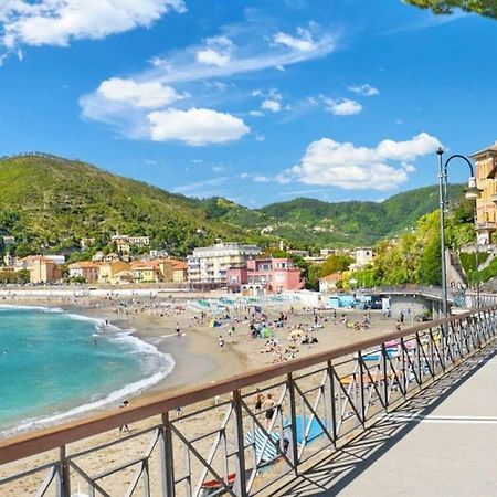 Mimosa 2 - Trilocale A 50 Mt Dal Mare Apartman Levanto Kültér fotó