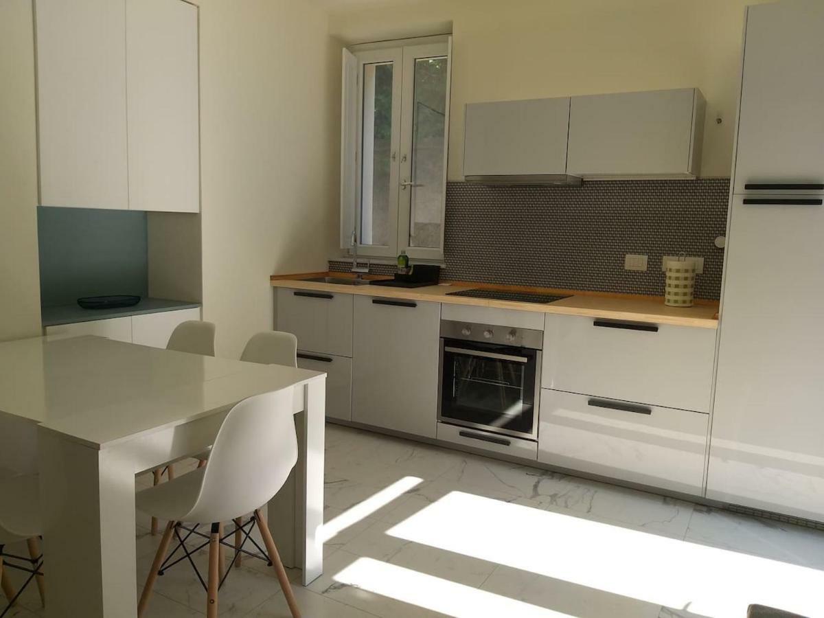 Mimosa 2 - Trilocale A 50 Mt Dal Mare Apartman Levanto Kültér fotó