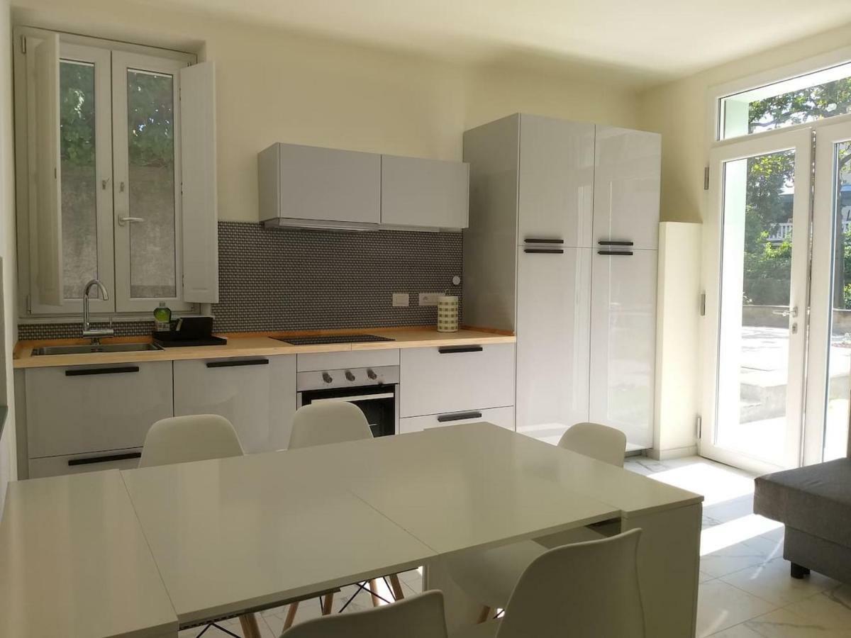 Mimosa 2 - Trilocale A 50 Mt Dal Mare Apartman Levanto Kültér fotó